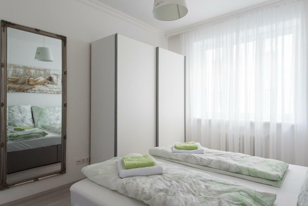 Апартаменти Let It Be Vienna U1, U2, U4 Karlsplatz Oper Екстер'єр фото